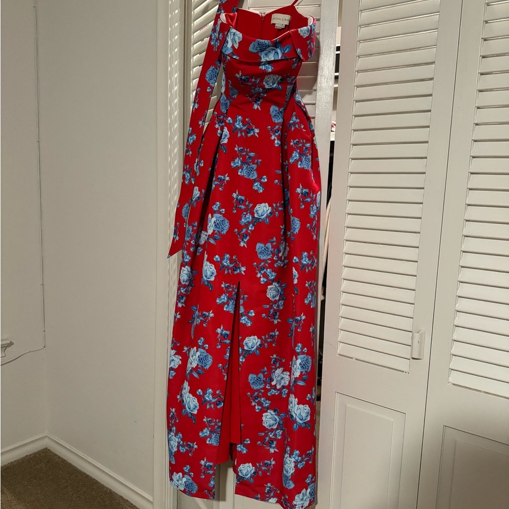 NWT Sachin + Babi Brielle Floral Ball Gown Size 4. New with tags.